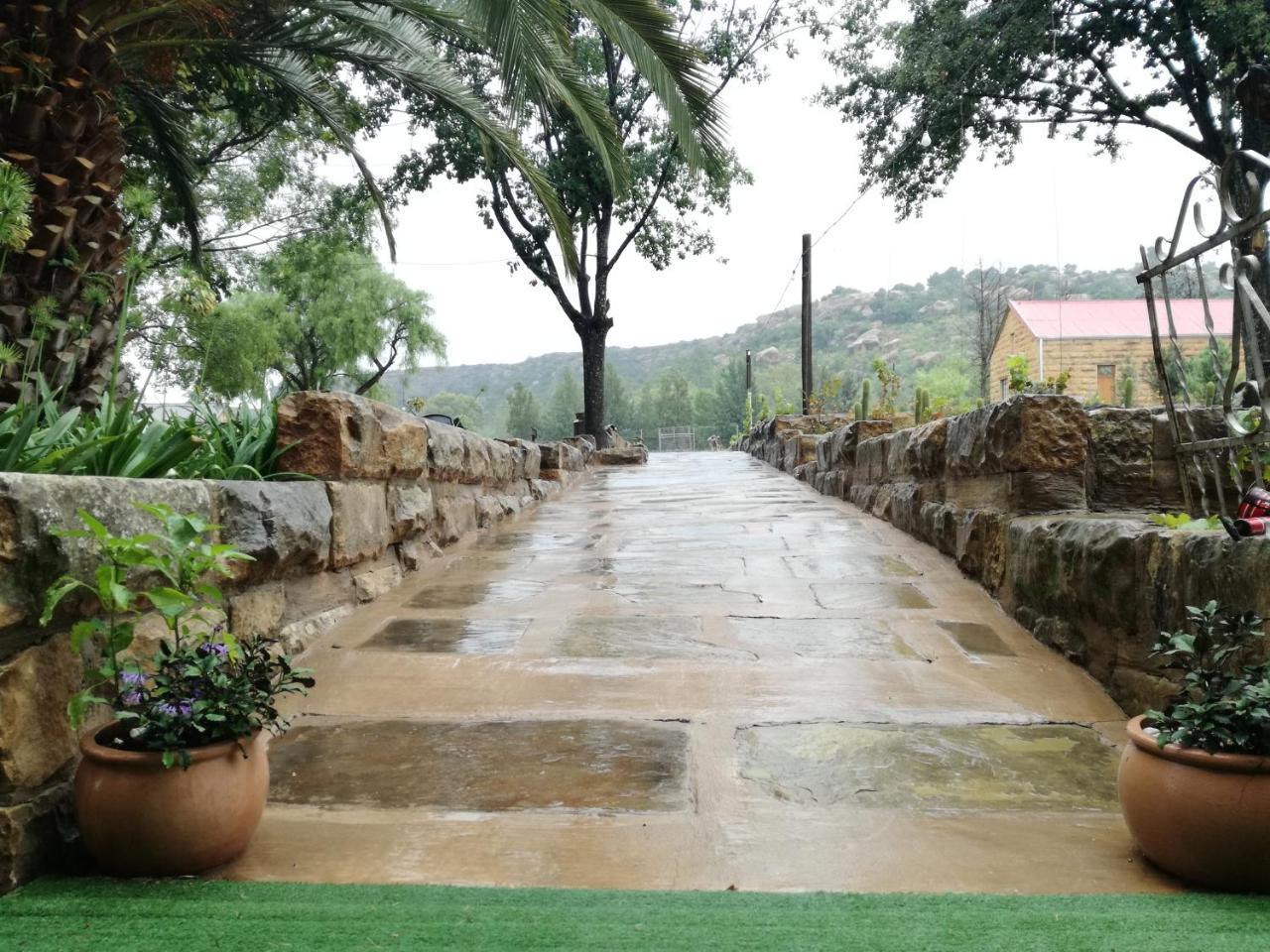 Ladybrand Heritage House ภายนอก รูปภาพ